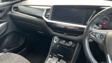 Vauxhall Grandland 1.5 Turbo D Ultimate 5dr Auto Diesel Hatchback